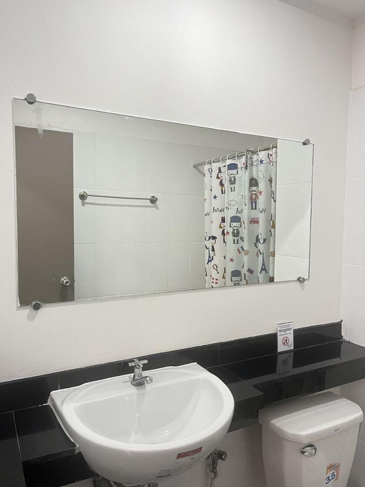 Ruan Plaisoi Apartment Банкок Екстериор снимка