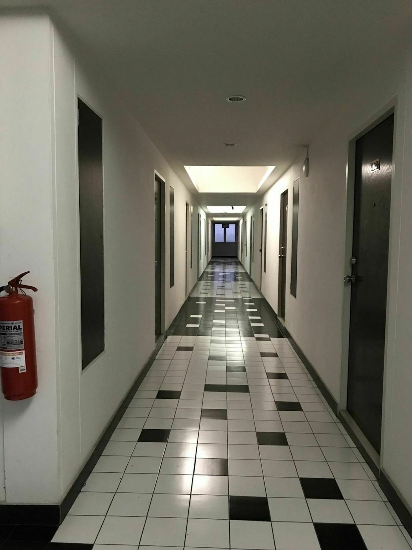 Ruan Plaisoi Apartment Банкок Екстериор снимка